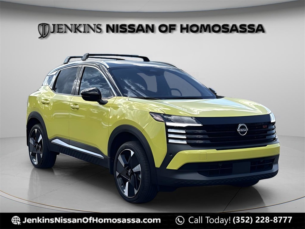 New 2026 Nissan Kicks SR SUV