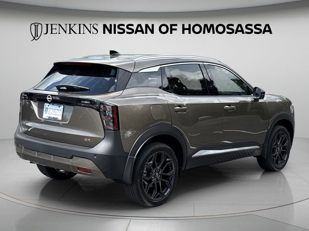 New 2026 Nissan Kicks SR SUV