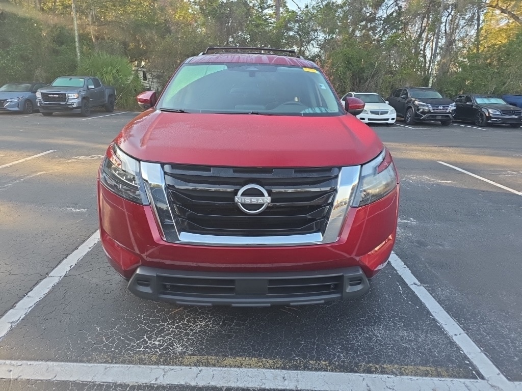 Used 2024 Nissan Pathfinder SV SUV