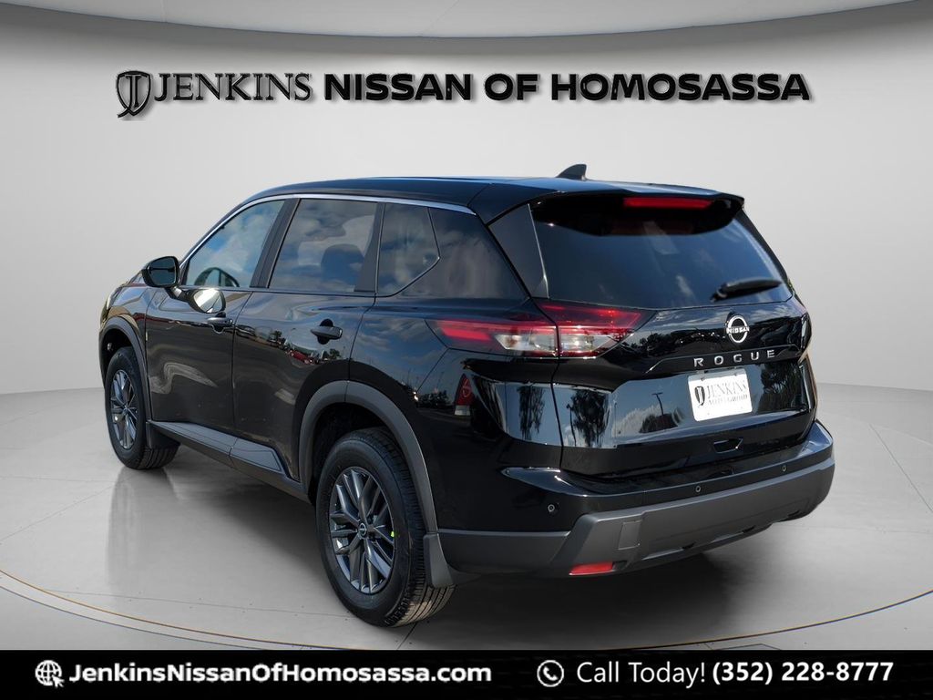 2025 Nissan Rogue S - Photo 6
