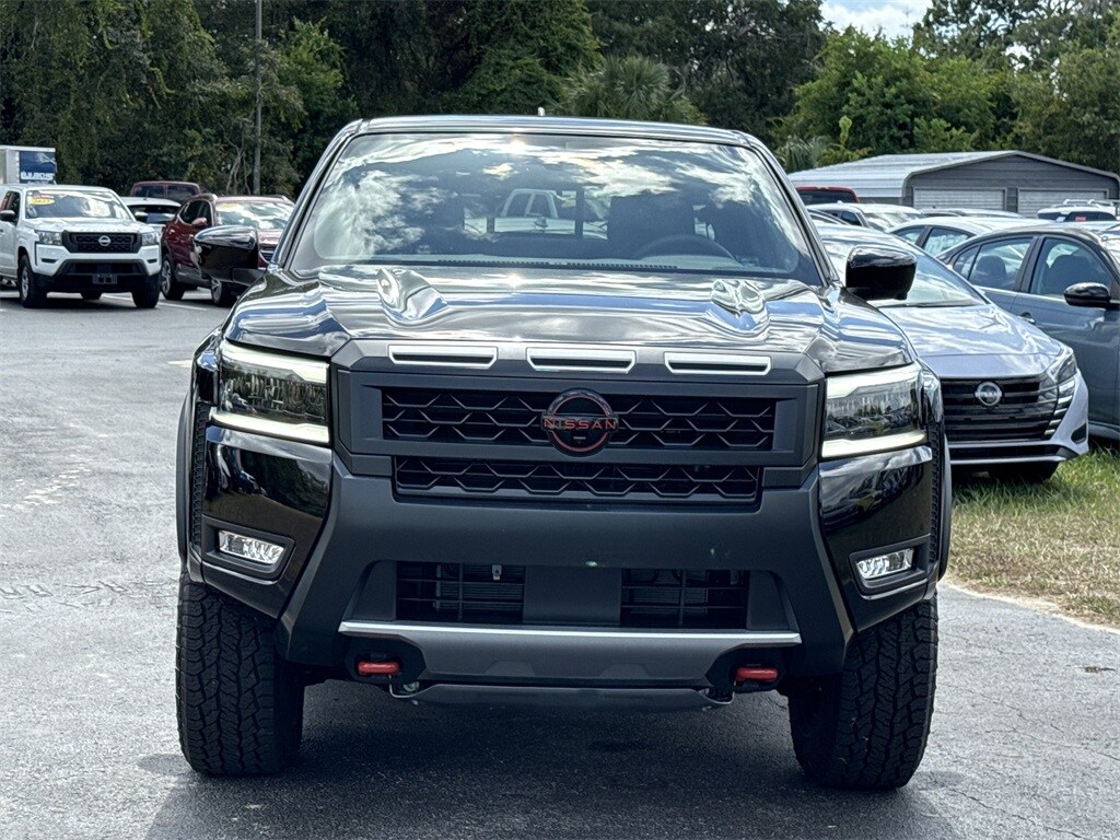 2026 Nissan Frontier PRO-4X photo 3
