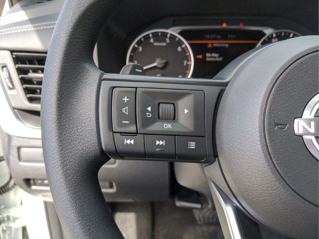 2025 Nissan Rogue S - Photo 35