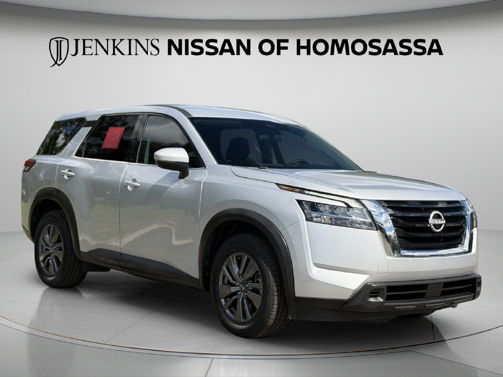 2022 Nissan Pathfinder