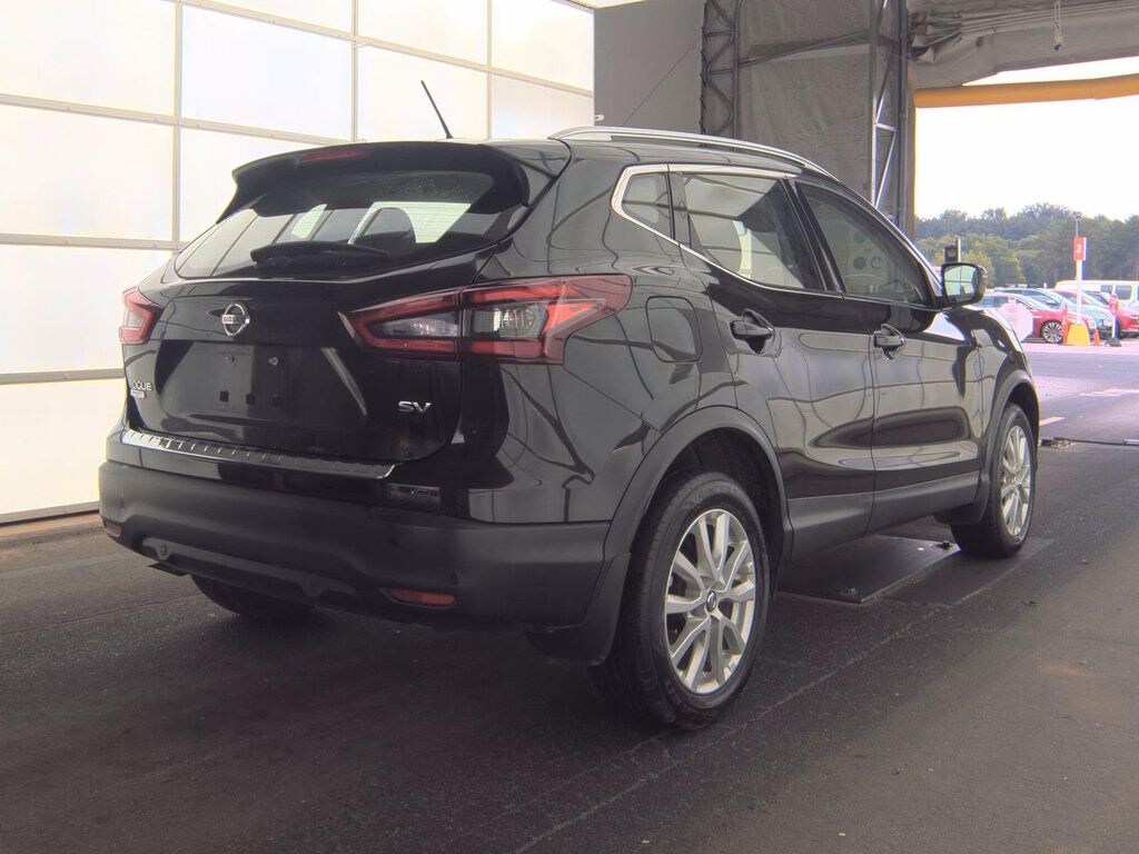 Used 2022 Nissan Rogue Sport SV SUV