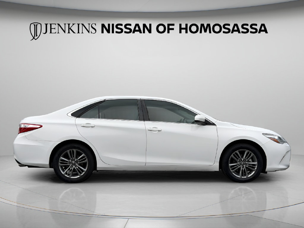 Used 2017 Toyota Camry SE with VIN 4T1BF1FK2HU389486 for sale in Homosassa, FL