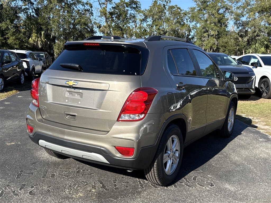 2022 Chevrolet Trax LT photo 4