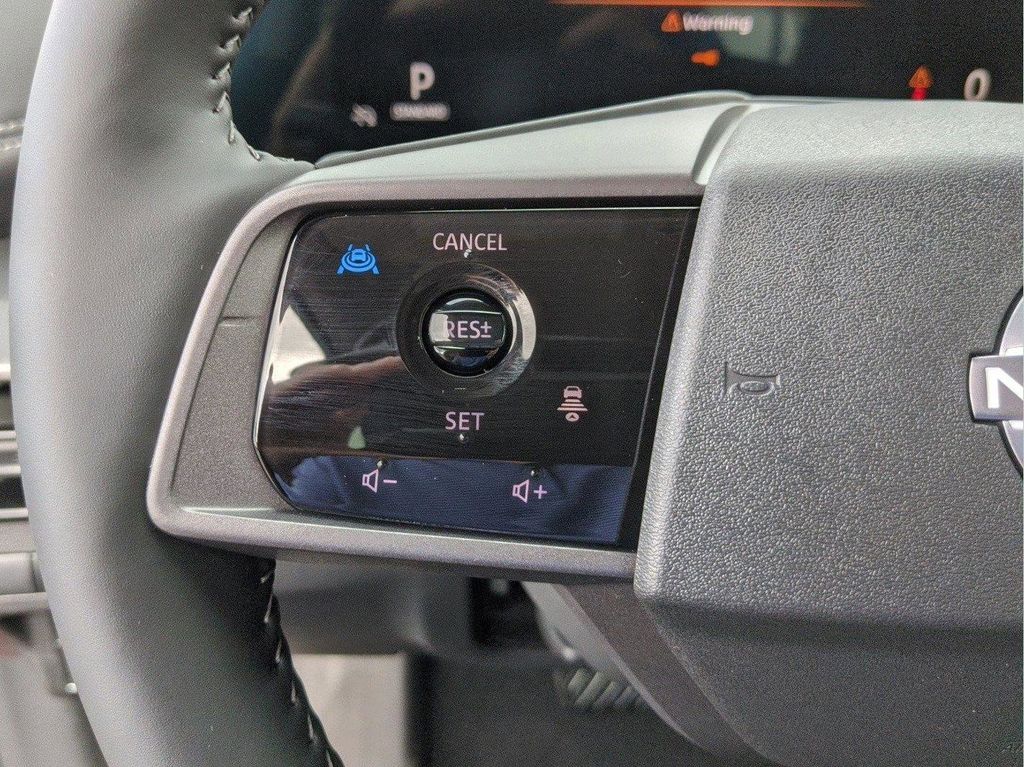 2025 Nissan Murano SV - Photo 35