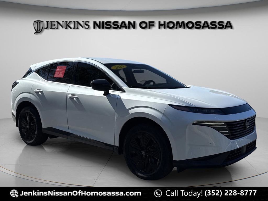 Used 2025 Nissan Murano SV SUV