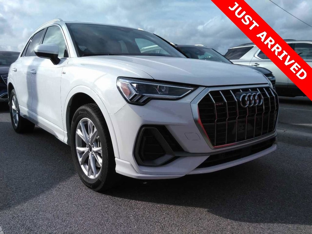 2024 Audi Q3 S Line Premium's photo