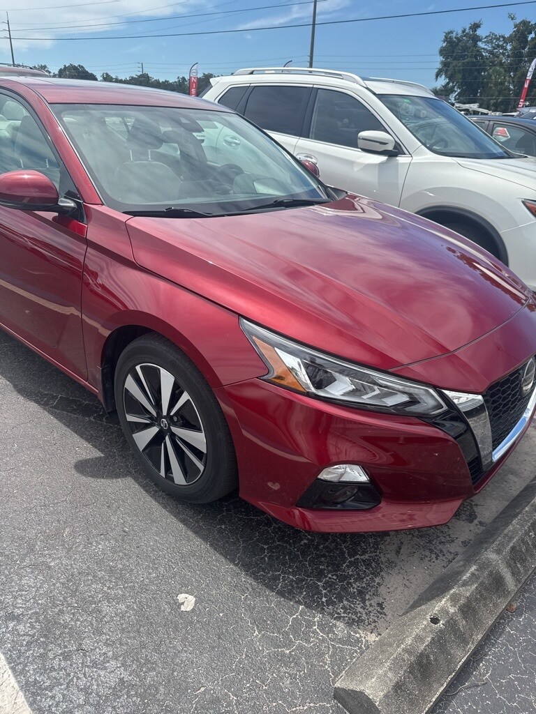2021 Nissan Altima 2.5 SL photo 2