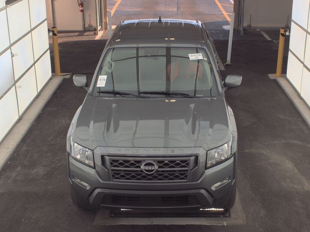 Used 2024 Nissan Frontier SV Truck Crew Cab