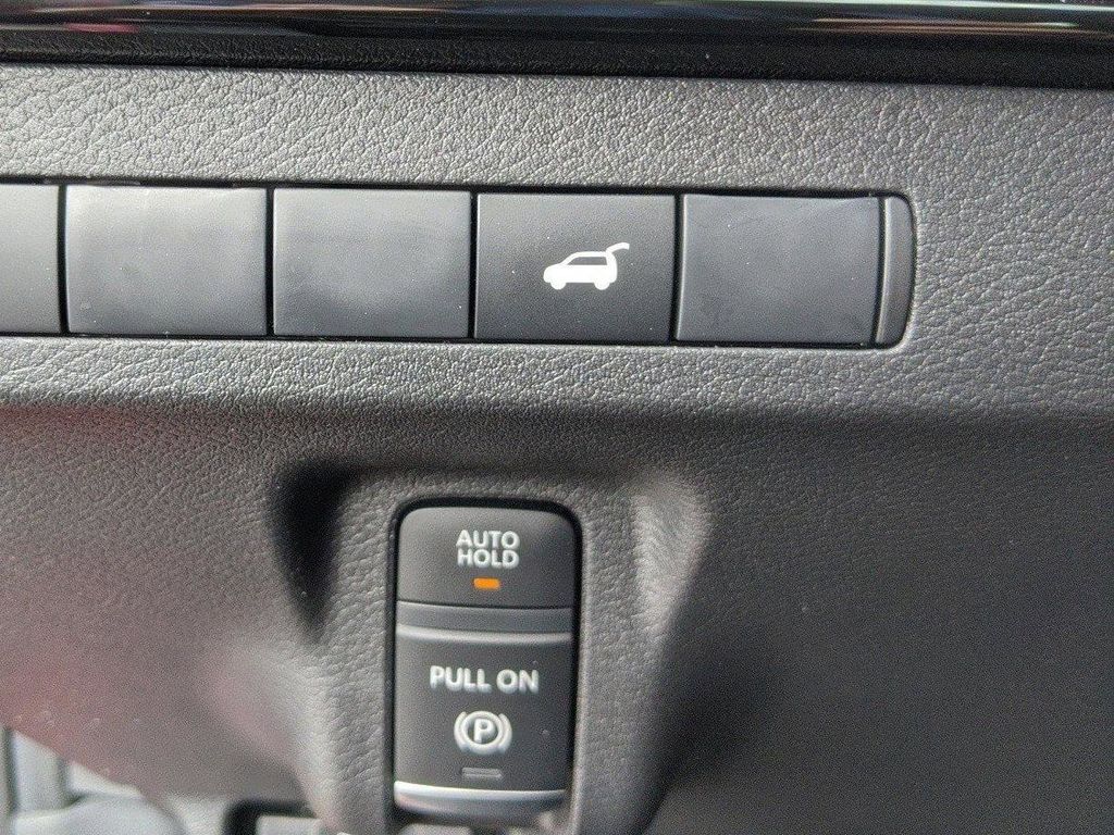 2025 Nissan Murano SV - Photo 34