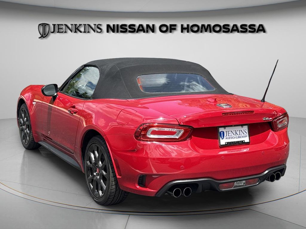 2019 FIAT 124 Spider Abarth - Photo 6
