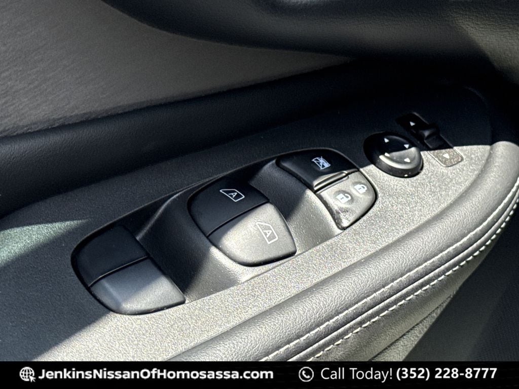 2023 Nissan Murano SV - Photo 29
