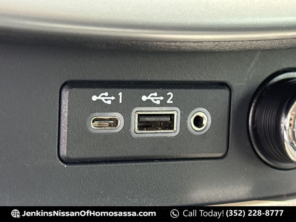 2023 Nissan Murano SV - Photo 35