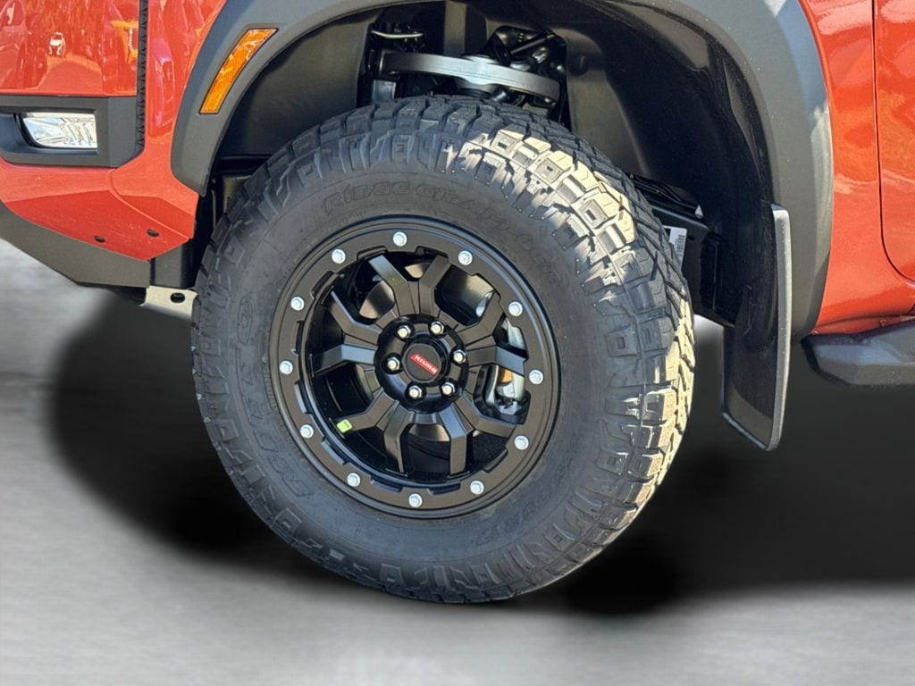 2025 Nissan Frontier PRO-4X - Photo 41