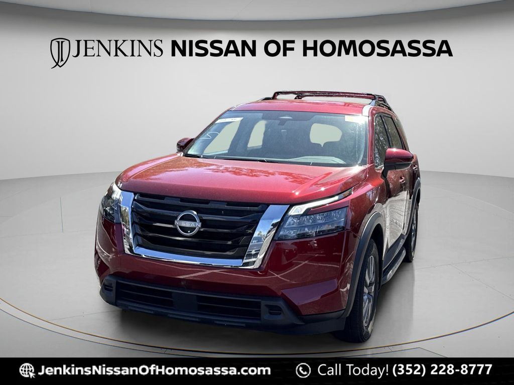 2023 Nissan Pathfinder SV - Photo 13