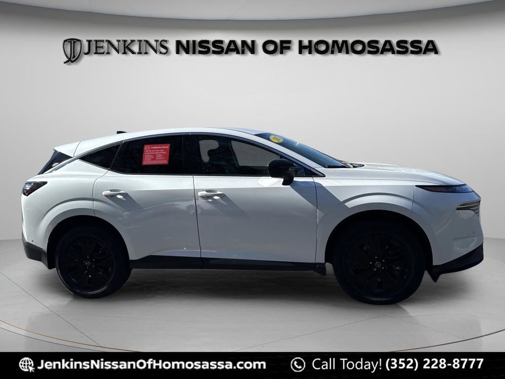Used 2025 Nissan Murano SV SUV