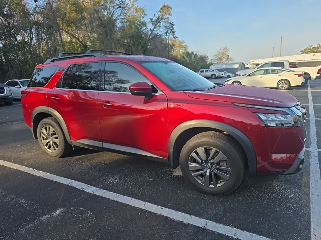 Used 2024 Nissan Pathfinder SV SUV