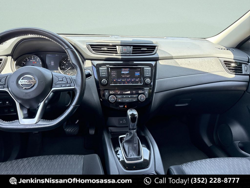 2019 Nissan Rogue SV - Photo 23