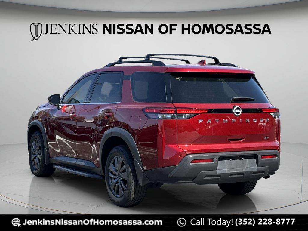 2023 Nissan Pathfinder SV - Photo 7