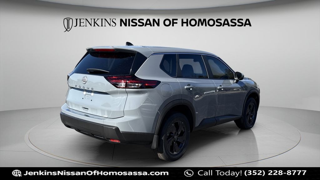 New 2026 Nissan Rogue SV SUV