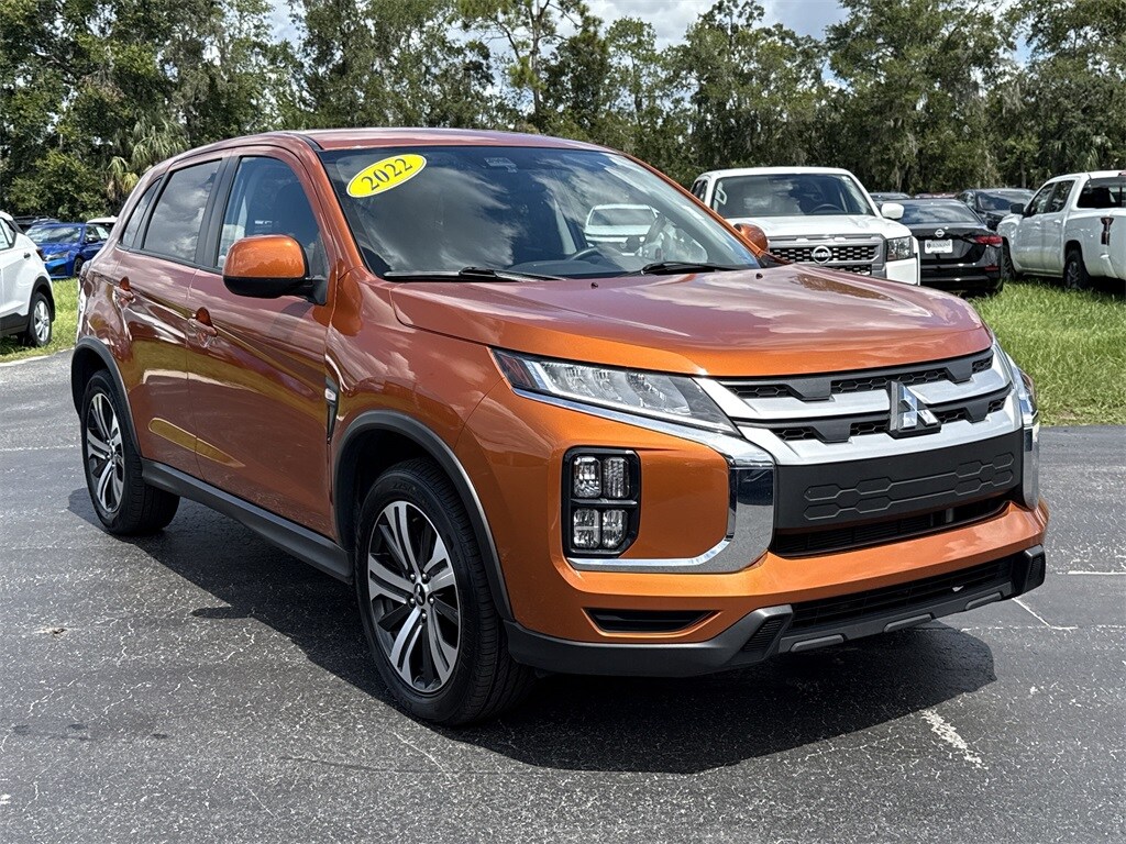 2023 Mitsubishi Outlander Sport ES photo 2