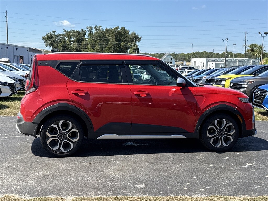 2021 Kia Soul X-Line photo 3