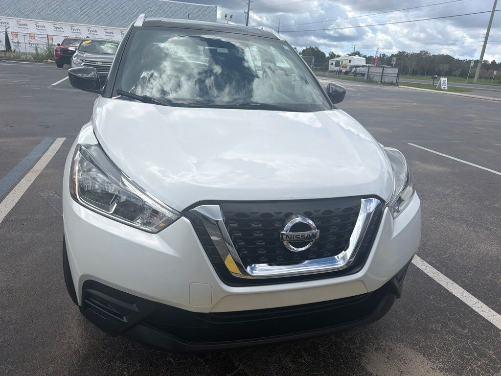 Used 2019 Nissan Kicks SV SUV