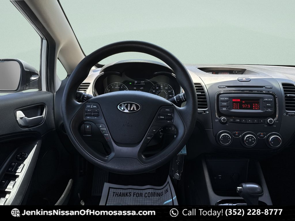 2018 Kia FORTE LX - Photo 25