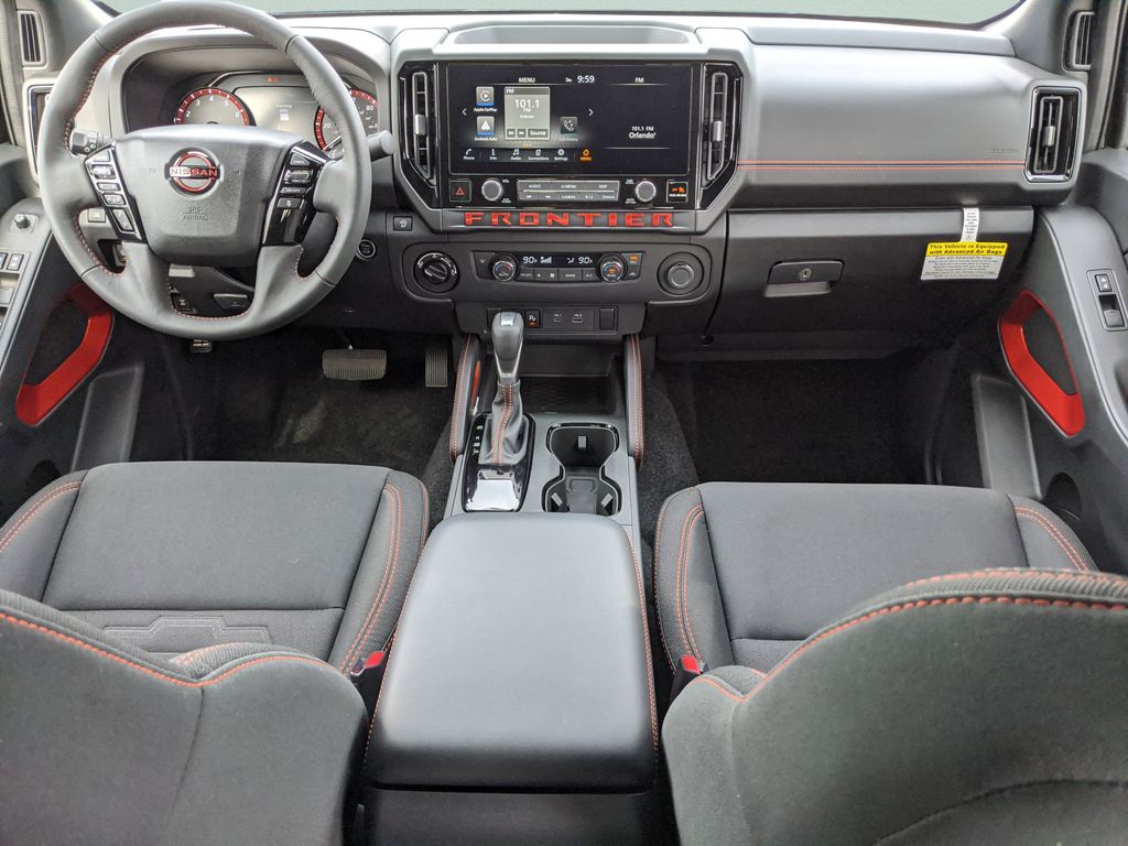 2025 Nissan Frontier PRO-4X - Photo 14