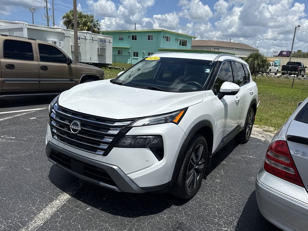 Certified 2024 Nissan Rogue SL SUV