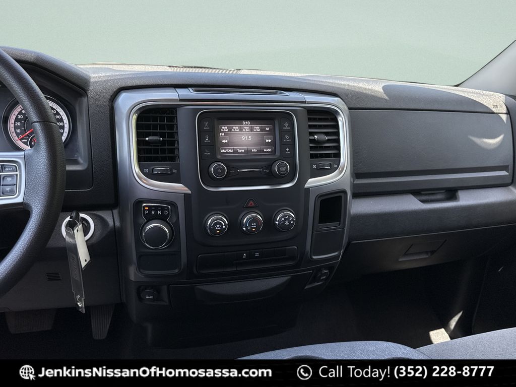 2024 RAM Ram 1500 Classic SLT - Photo 26