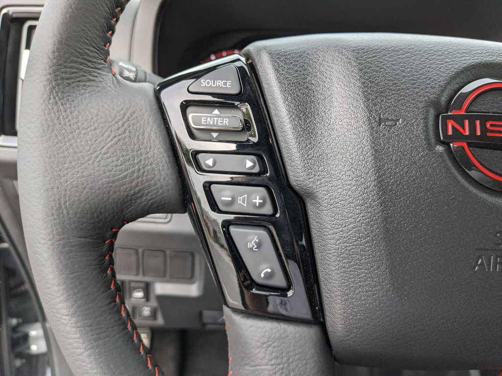 2025 Nissan Frontier PRO-4X - Photo 29