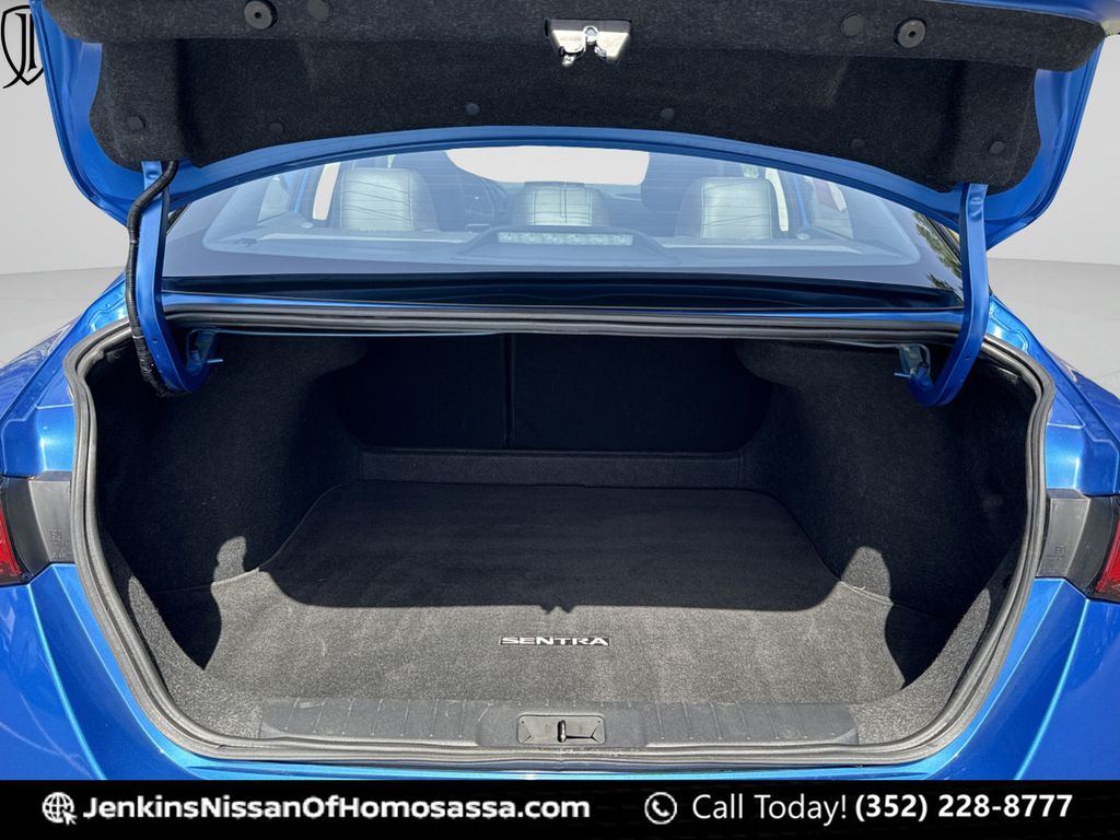 2024 Nissan Sentra SR - Photo 21