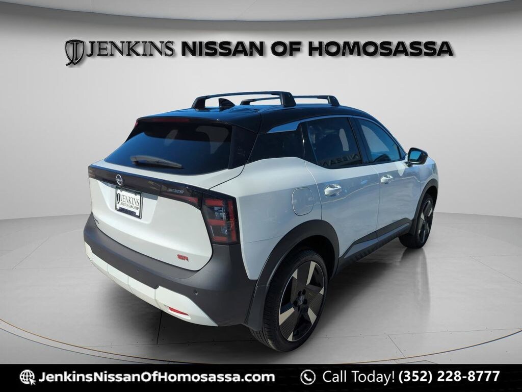 New 2026 Nissan Kicks SR SUV