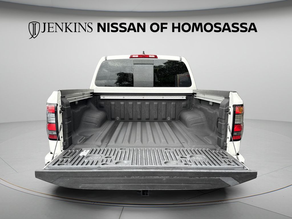 2024 Nissan Frontier SV - Photo 21