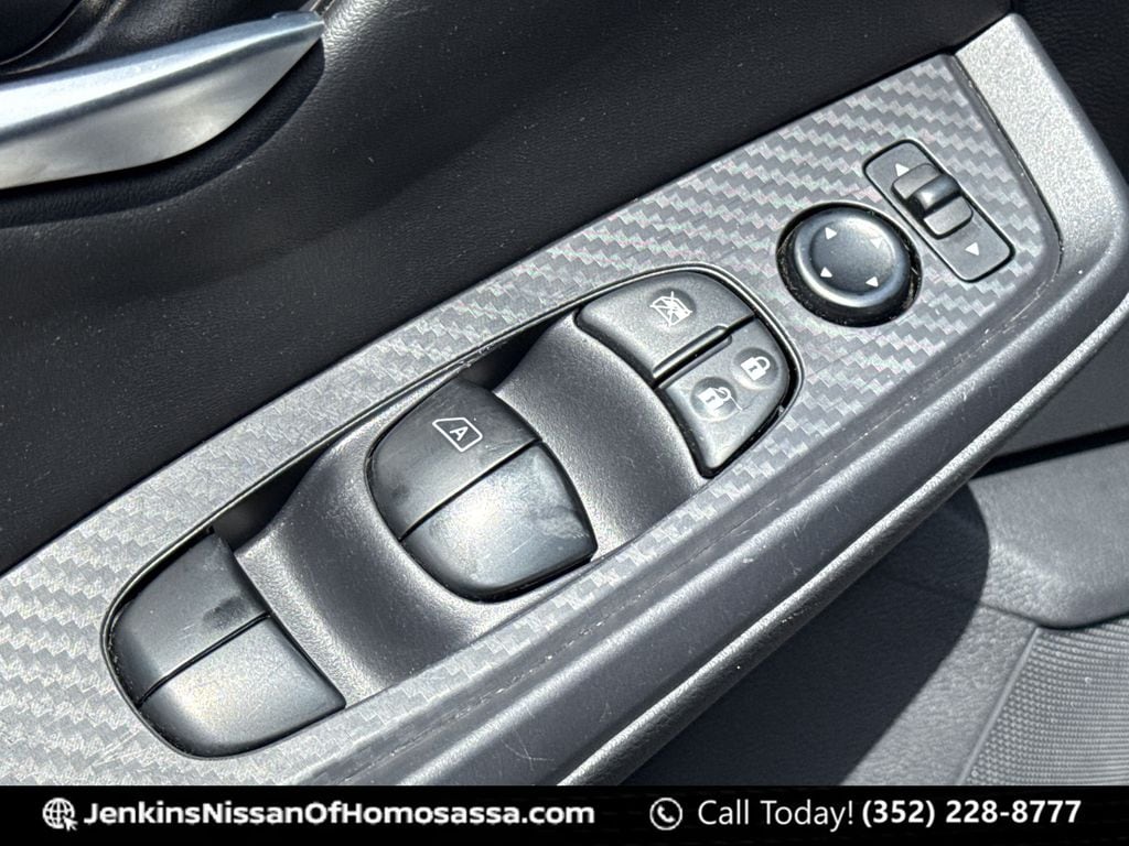 2024 Nissan Sentra SV - Photo 33