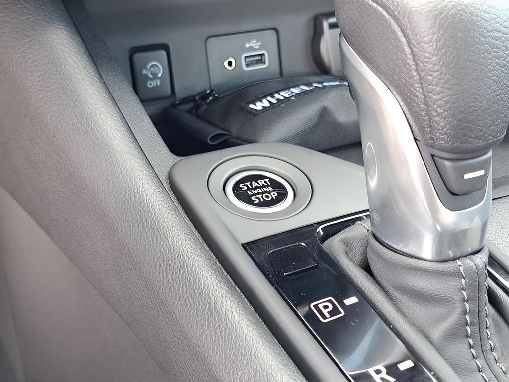 2025 Nissan Sentra S - Photo 41