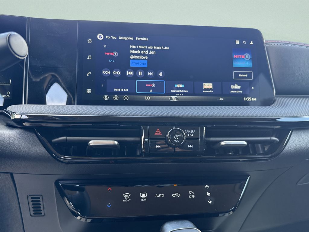 2026 Nissan KICKS SR - Photo 37