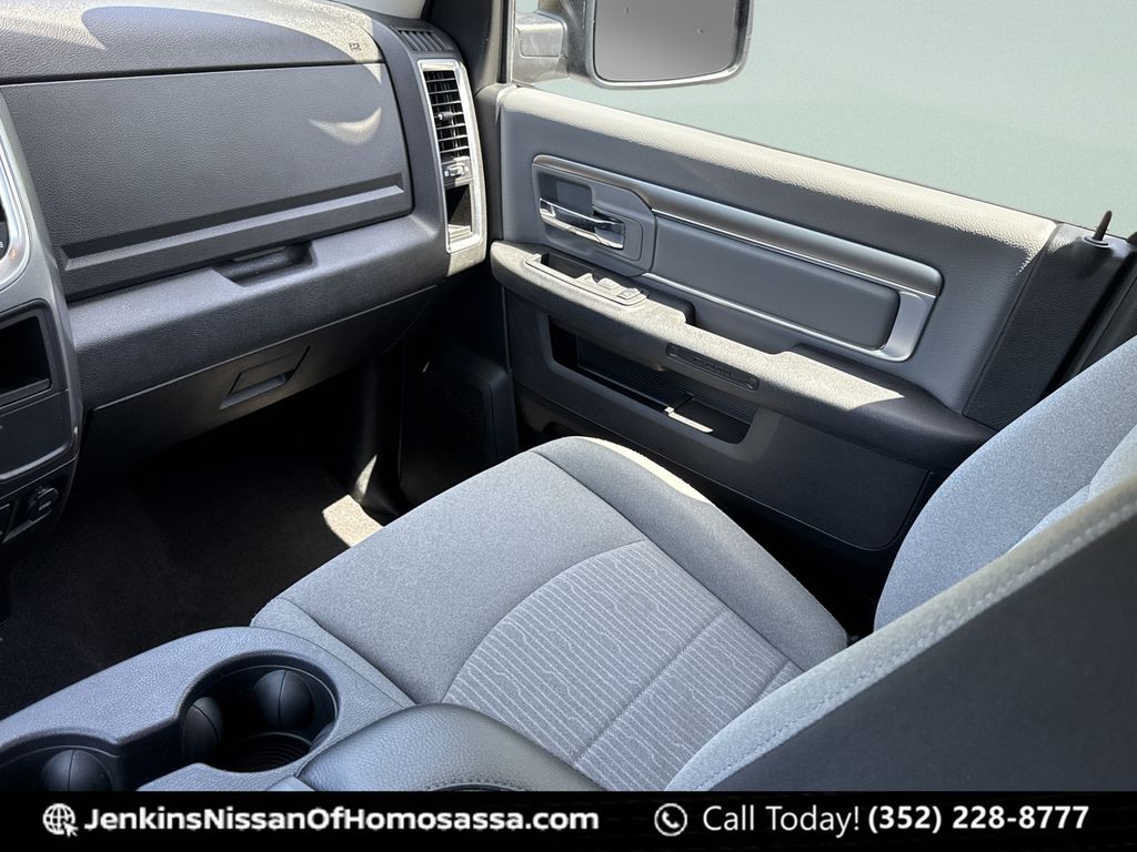 2024 RAM Ram 1500 Classic SLT - Photo 27