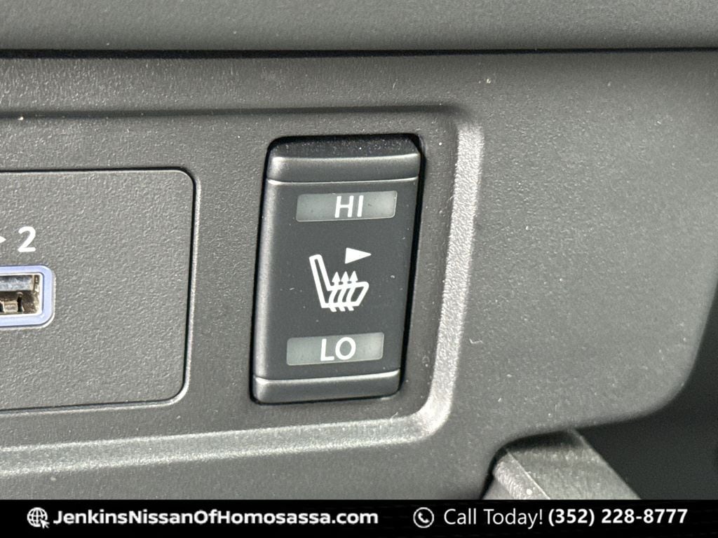 2024 Nissan Frontier SV - Photo 38