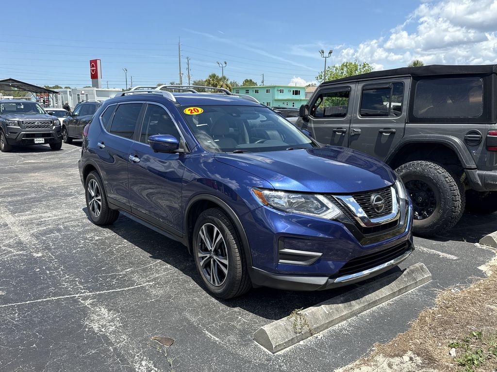 2020 Nissan Rogue SV