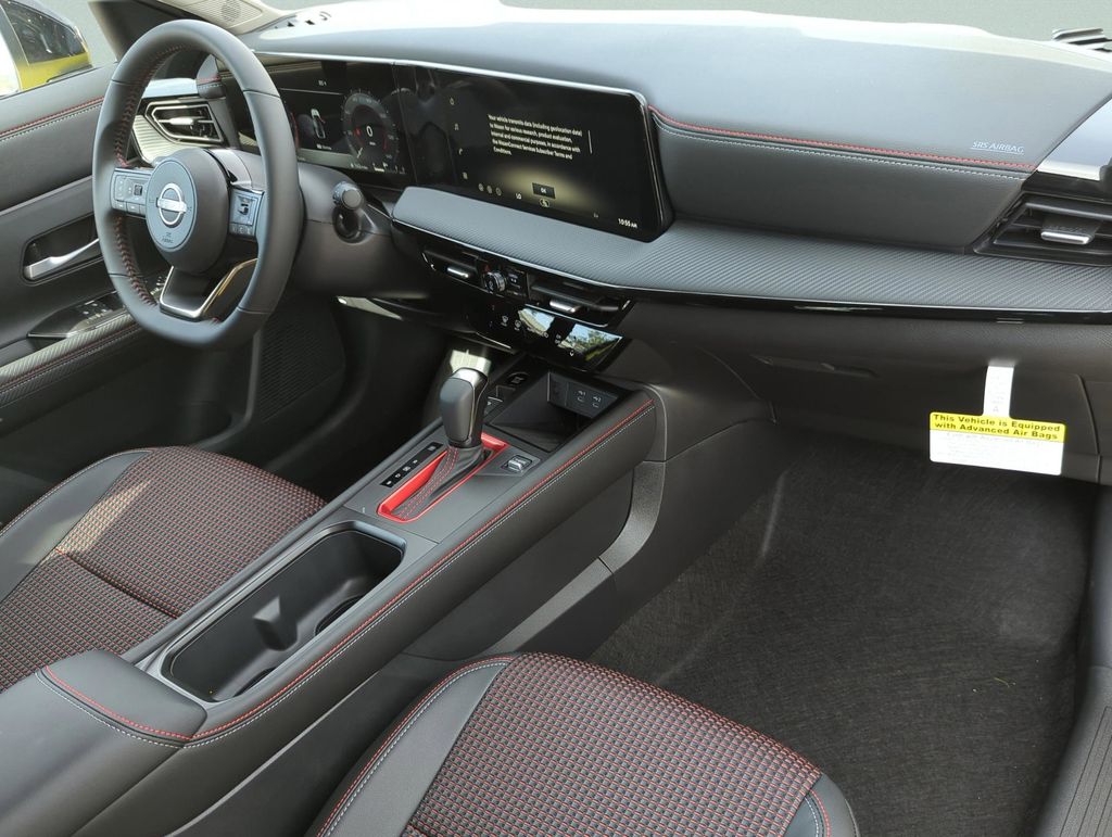 2026 Nissan KICKS SR - Photo 13