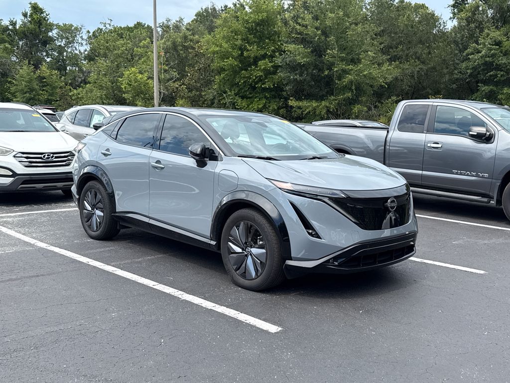 2023 Nissan Ariya Evolve+ FWD's photo