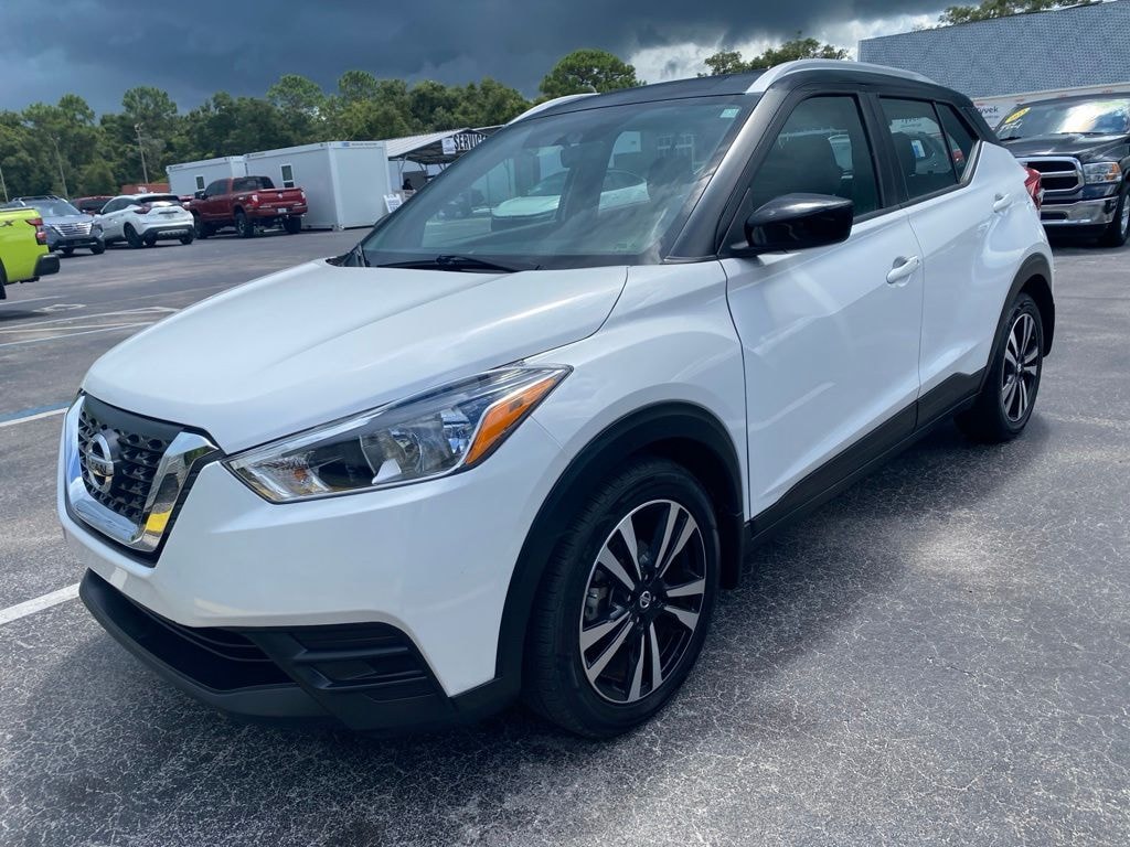 Used 2019 Nissan Kicks SV SUV