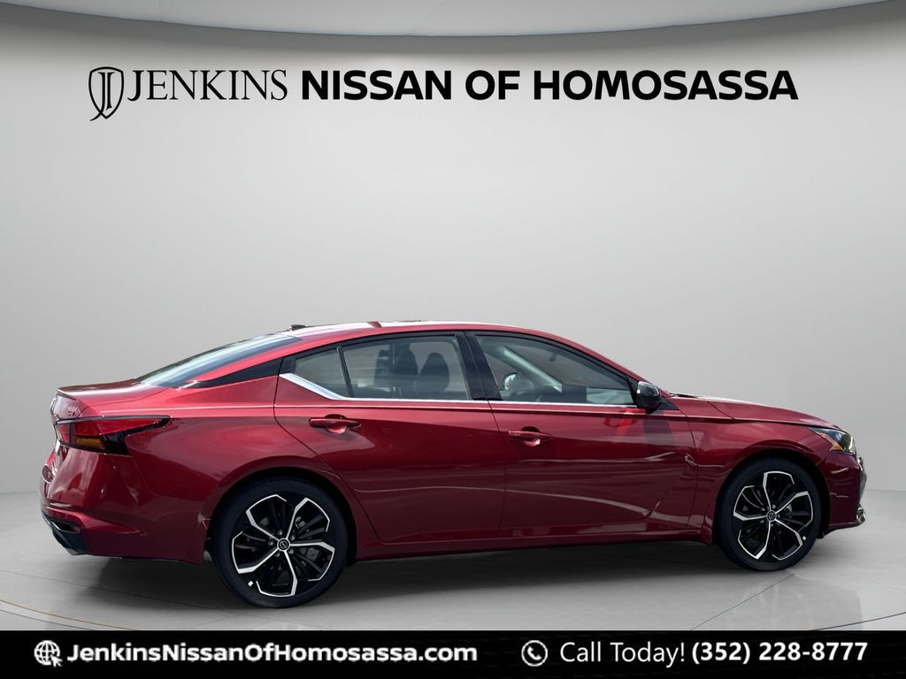 New 2026 Nissan Altima SR Sedan