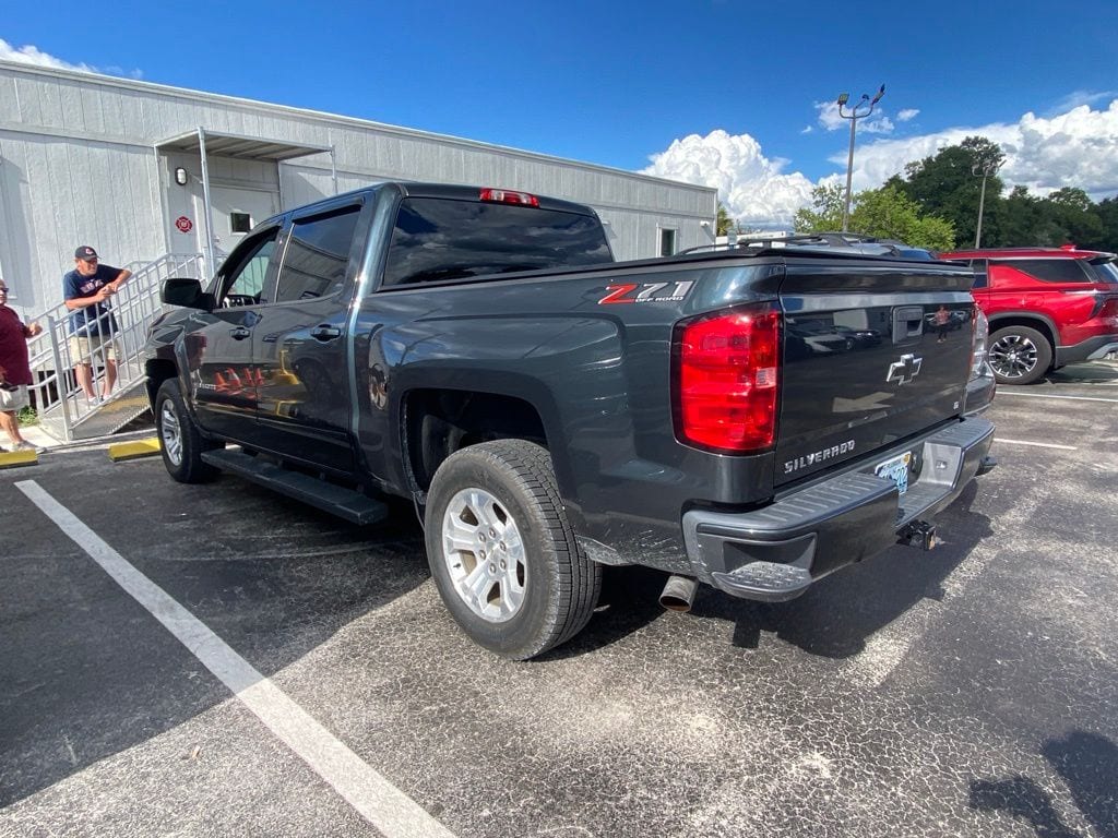 Used 2018 Chevrolet Silverado 1500 LT Truck Crew Cab