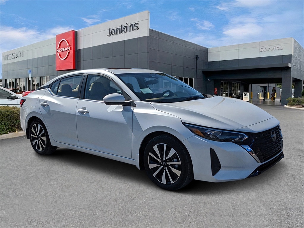 New 2025 Nissan Sentra SV Sedan