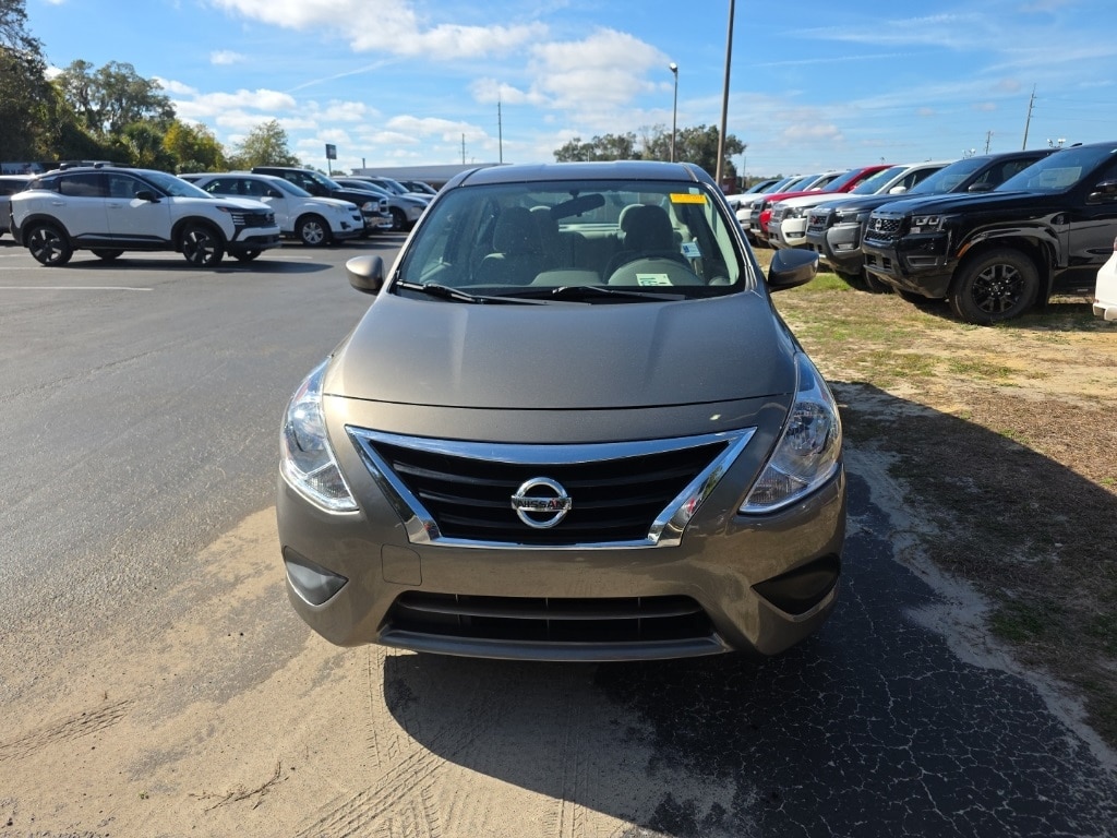 Used 2015 Nissan Versa 1.6 Sedan